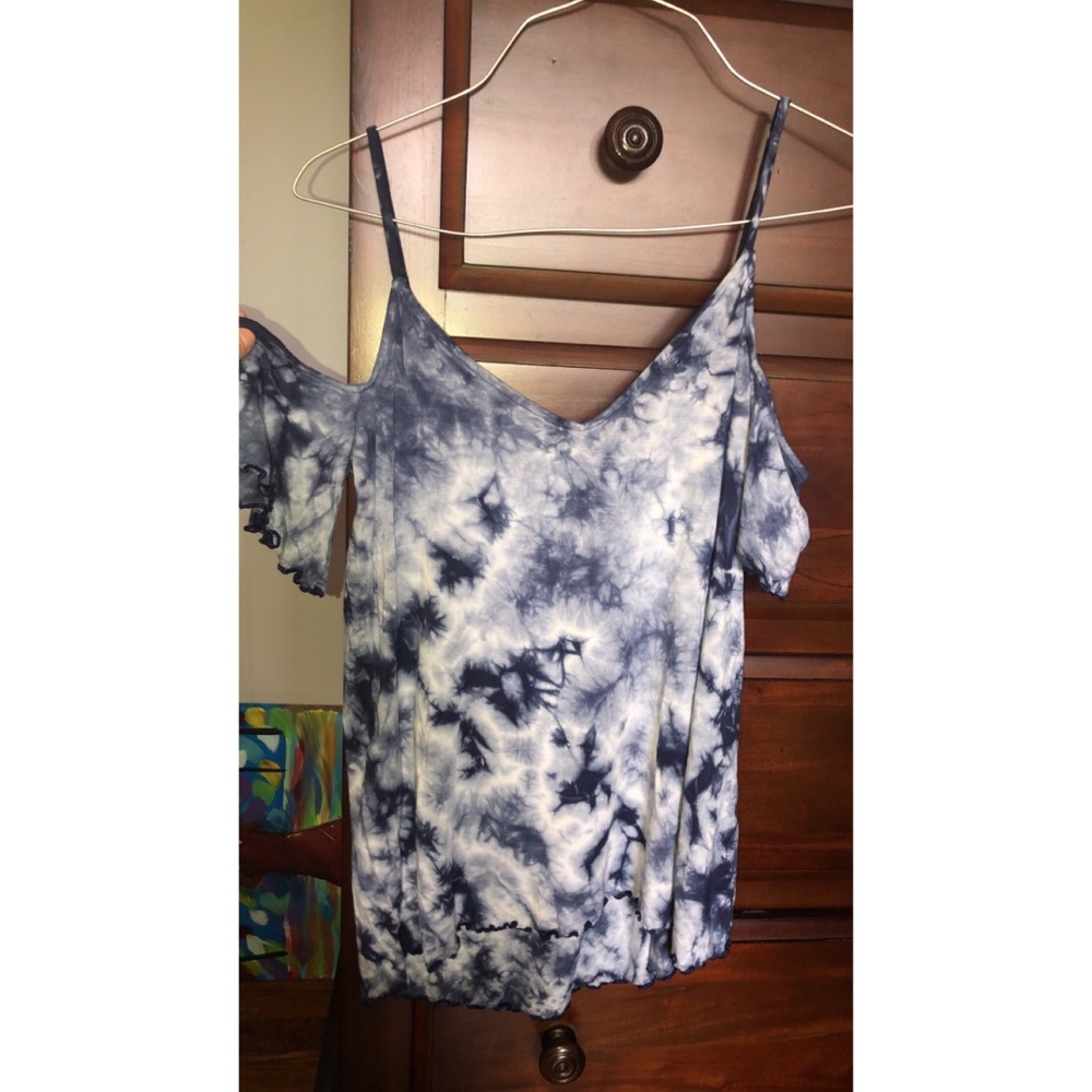 Cute American Eagle Off the Shoulder Top